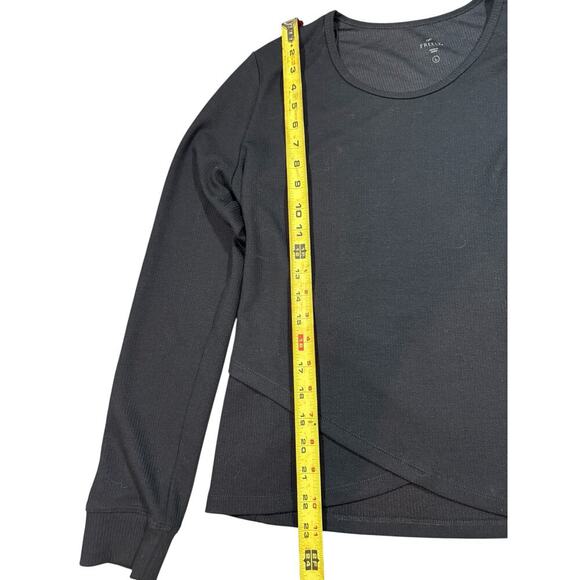 Freely Top Size L Black NWT - Picture 3 of 8